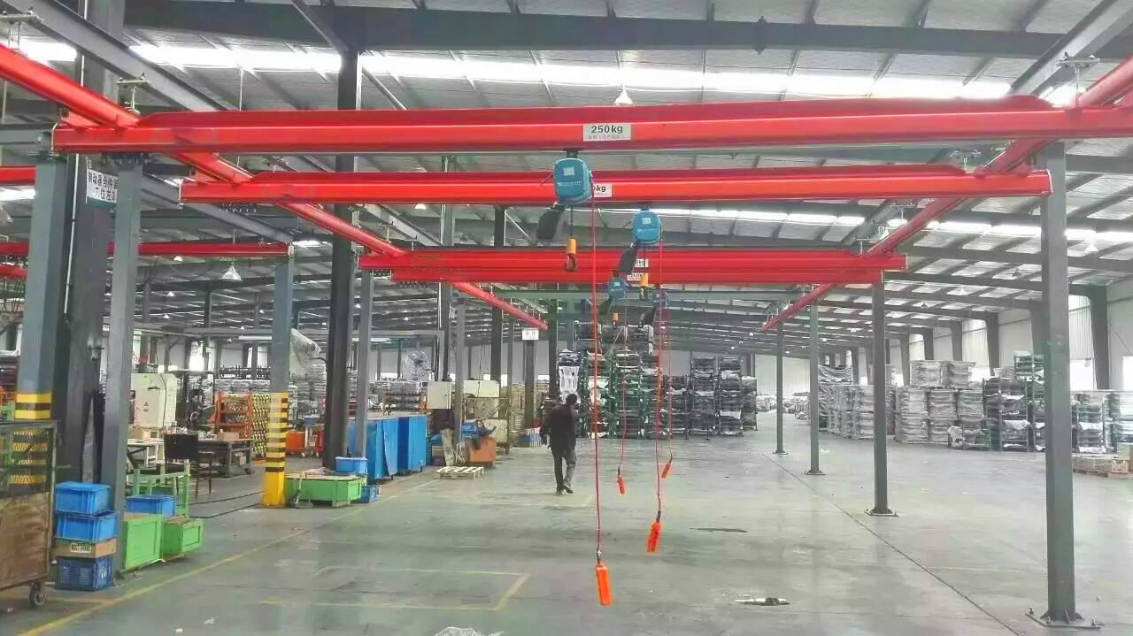 KBK柔性軌道起重機：讓廠房有限空間，展現(xiàn)無限可能